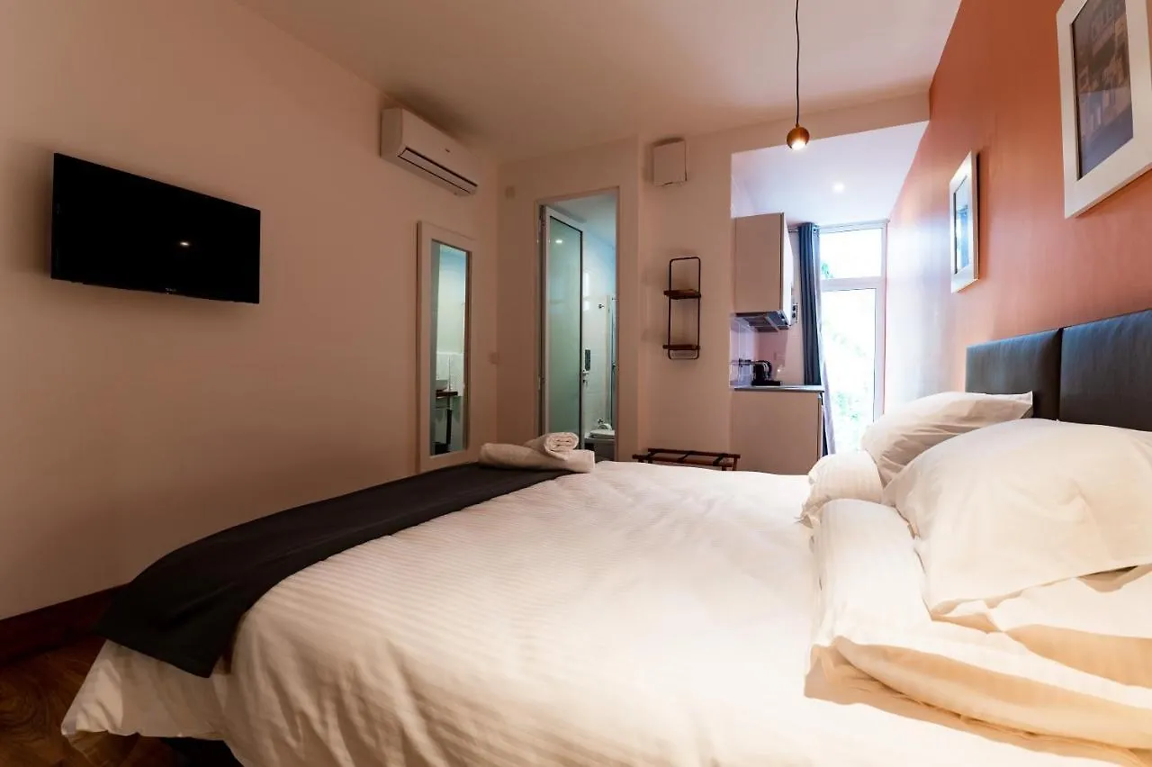 Hotel Monreal Boutique Townhouse - R024RM2 à Paola 0*,  Malte