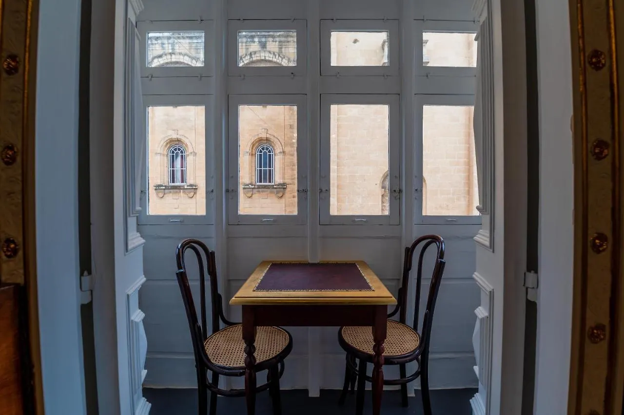 Maison d'hôtes Hotel Monreal Boutique Townhouse - R024RM2 à Paola