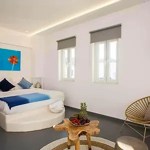 Jonaz Suites Mykonos Town